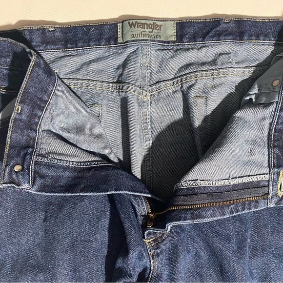 GOOD- 44 x 32 Big Mens Wrangler Authentics Jeans Pants Cotton Dk Blue 10ZM200RD - Picture 7 of 11